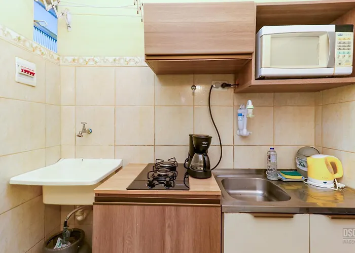Apartamento Estúdio Na Rua Do Centro Histórico, Bem Localizado