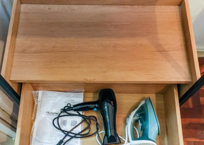 Estúdio Na Rua Do Centro Histórico, Bem Localizado Apartamento